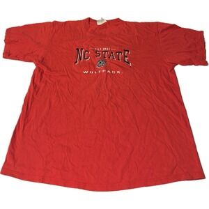 Vintage Lee‎ Sport Red T-Shirt Men's XL NC State Wolfpack Embroidered Tee